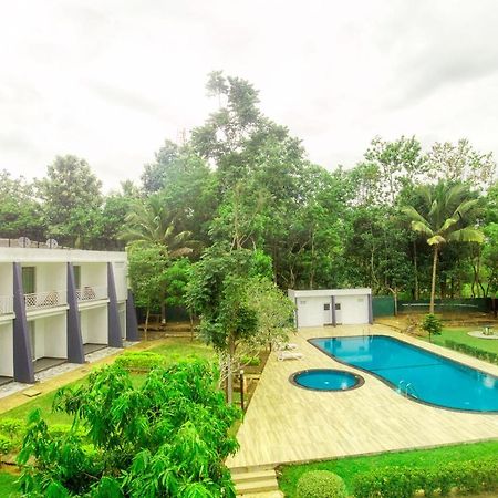 Lavendish Wild Safari Hotel Wasgamuwa ภายนอก รูปภาพ