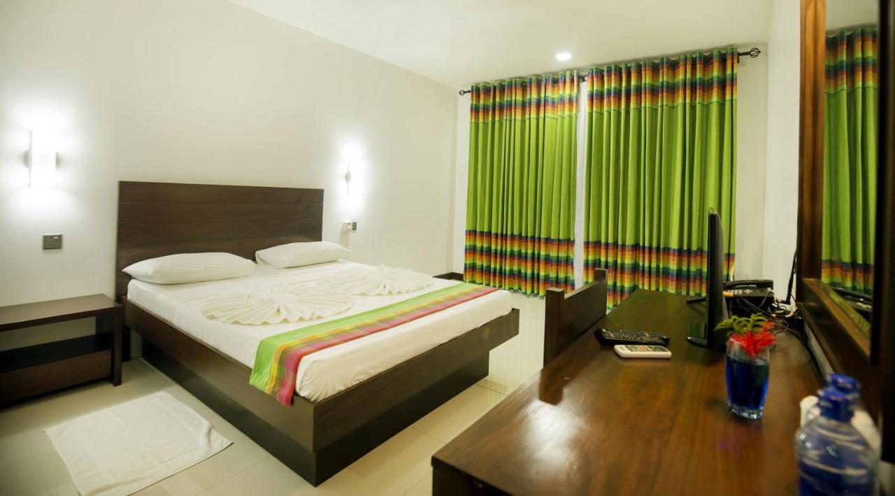 Lavendish Wild Safari Hotel Wasgamuwa ภายนอก รูปภาพ